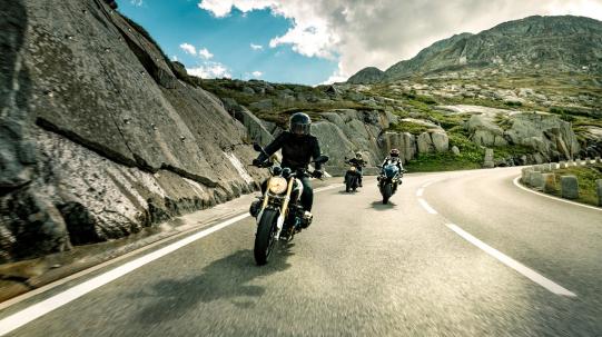 Verhaltensempfehlung zum Motorradfahren